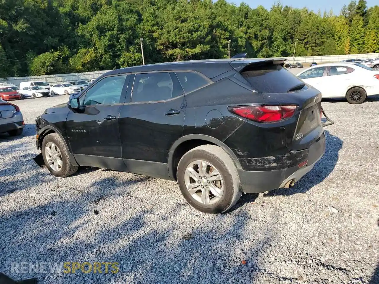 2 Photograph of a damaged car 3GNKBBRA0MS529674 CHEVROLET BLAZER 2021