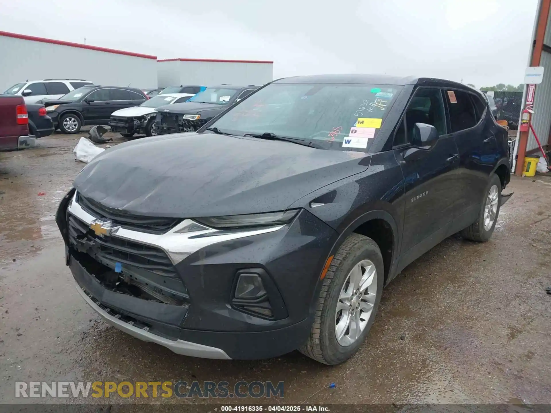 2 Photograph of a damaged car 3GNKBBRA0MS576302 CHEVROLET BLAZER 2021