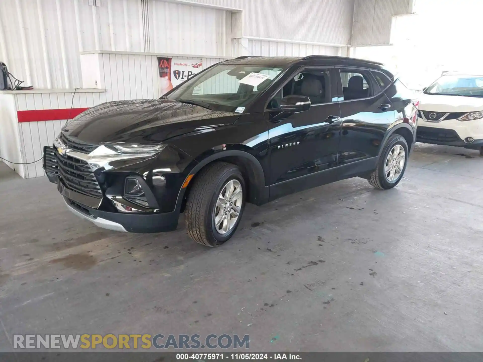 2 Photograph of a damaged car 3GNKBBRA1MS503035 CHEVROLET BLAZER 2021