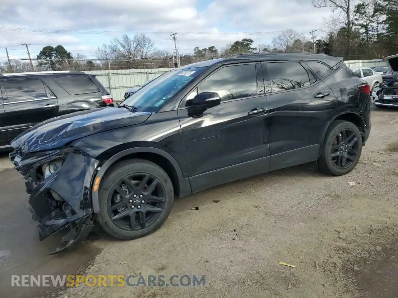 1 Photograph of a damaged car 3GNKBBRA2MS501570 CHEVROLET BLAZER 2021