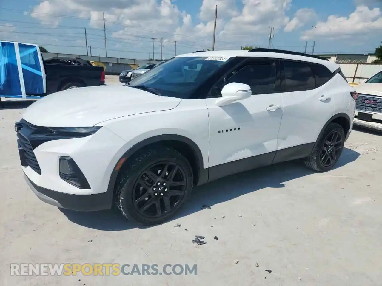 1 Photograph of a damaged car 3GNKBBRA3MS503862 CHEVROLET BLAZER 2021