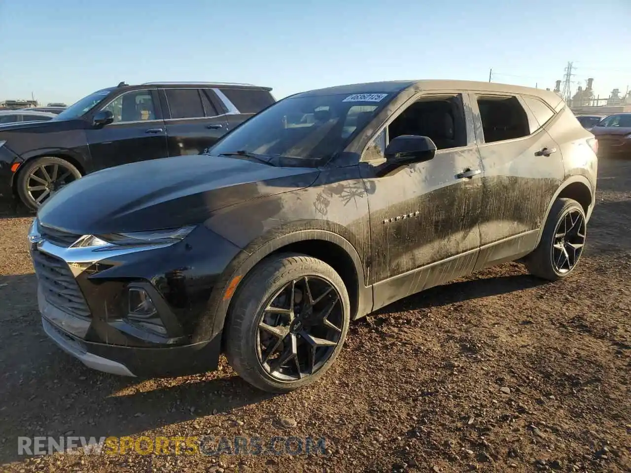 1 Photograph of a damaged car 3GNKBBRA3MS559140 CHEVROLET BLAZER 2021