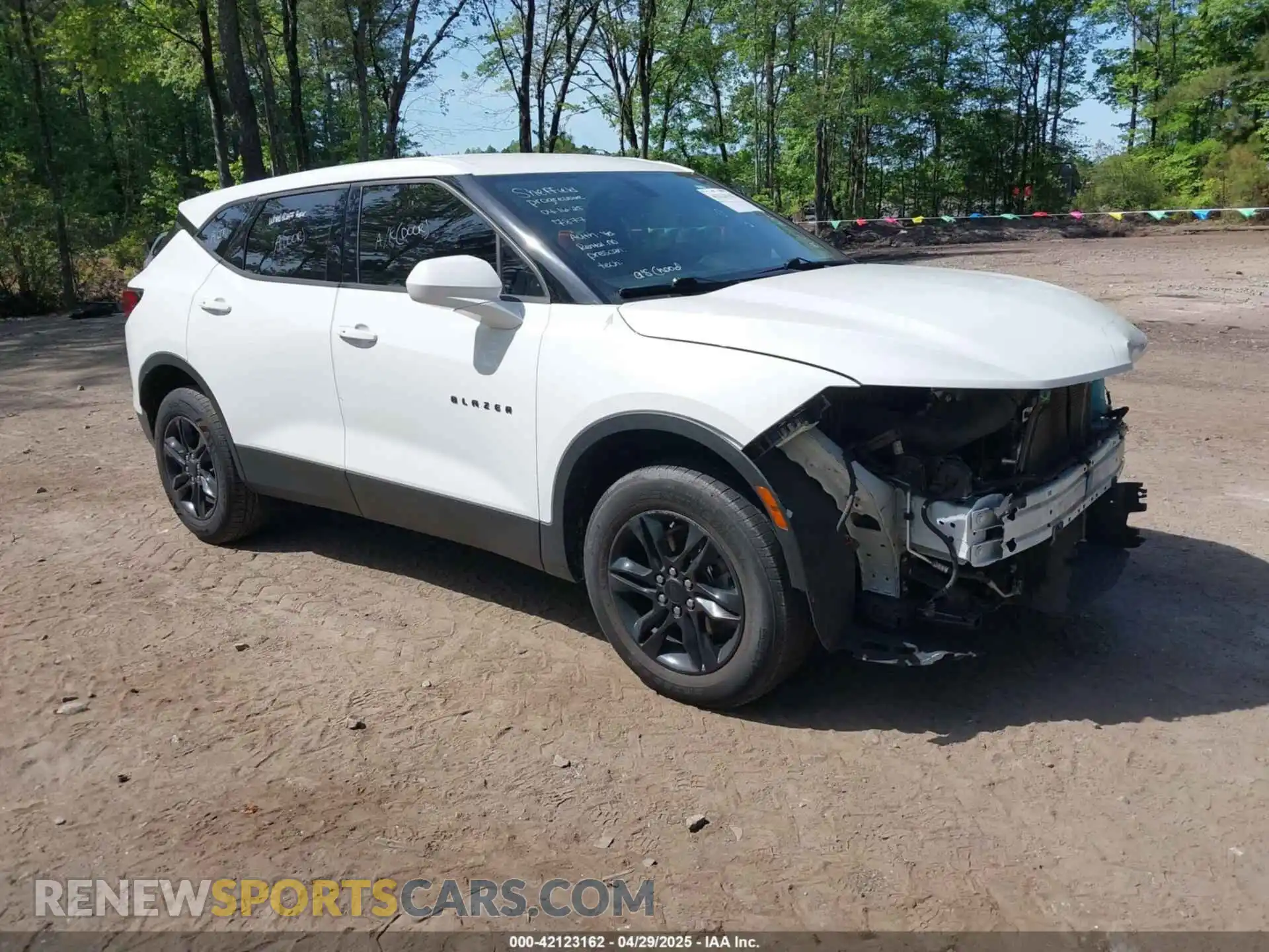 1 Photograph of a damaged car 3GNKBBRA4MS504373 CHEVROLET BLAZER 2021