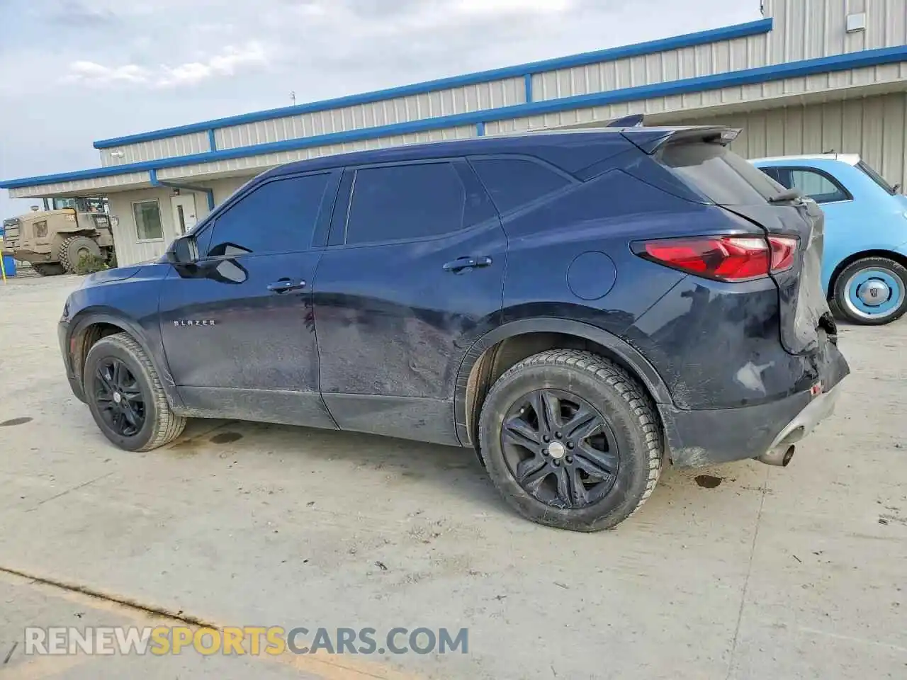 2 Photograph of a damaged car 3GNKBBRA4MS510478 CHEVROLET BLAZER 2021