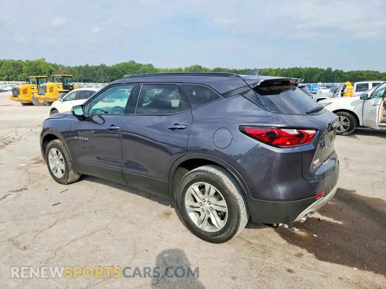 2 Photograph of a damaged car 3GNKBBRA5MS519013 CHEVROLET BLAZER 2021