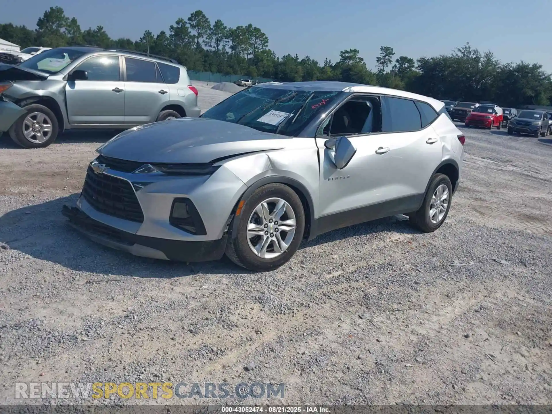 2 Photograph of a damaged car 3GNKBBRA7MS561019 CHEVROLET BLAZER 2021