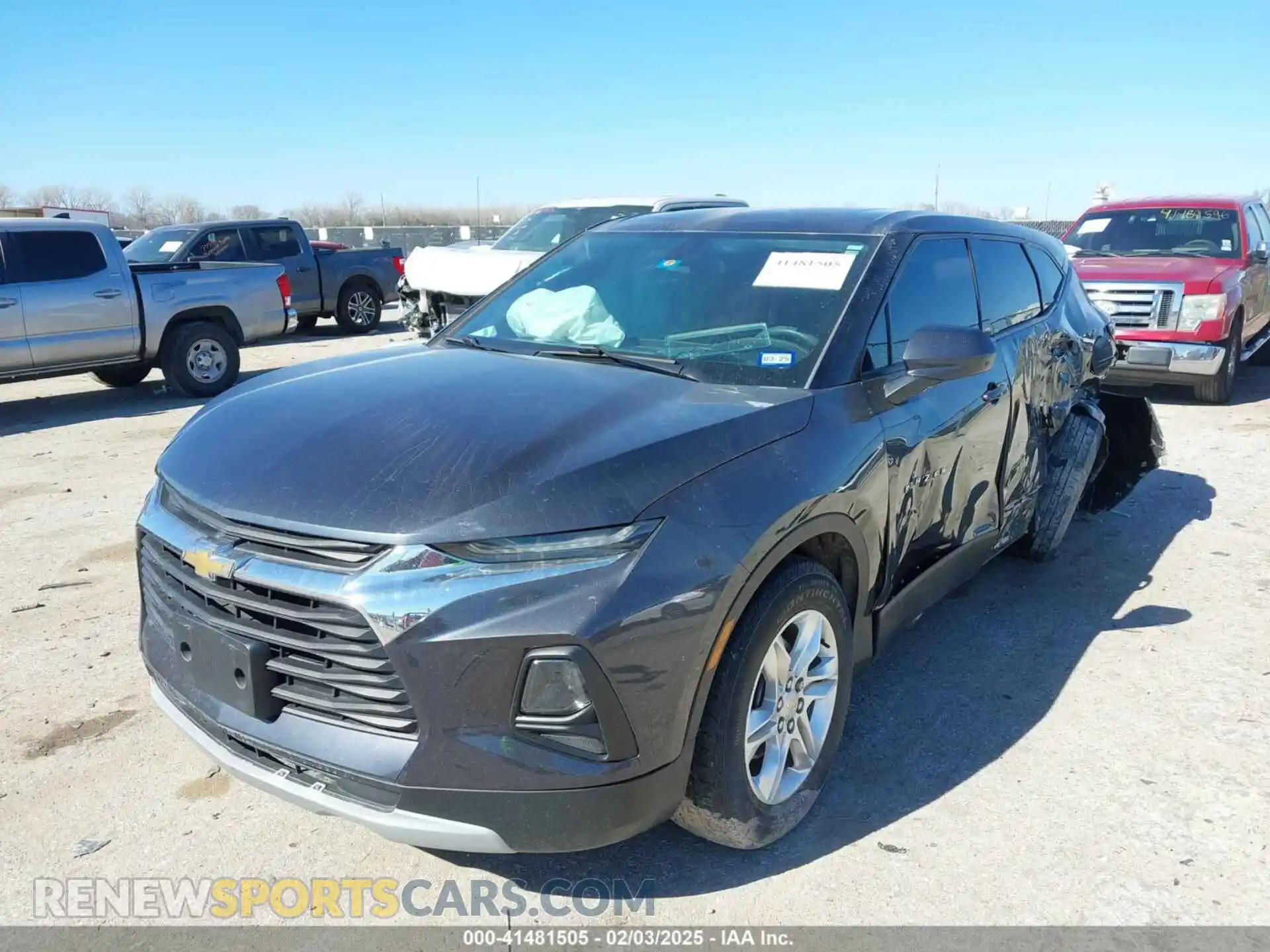 2 Photograph of a damaged car 3GNKBBRA7MS587104 CHEVROLET BLAZER 2021