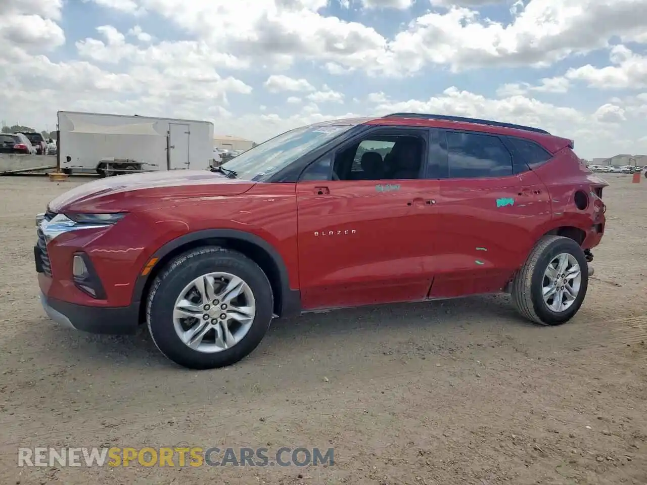1 Photograph of a damaged car 3GNKBBRA8MS509401 CHEVROLET BLAZER 2021