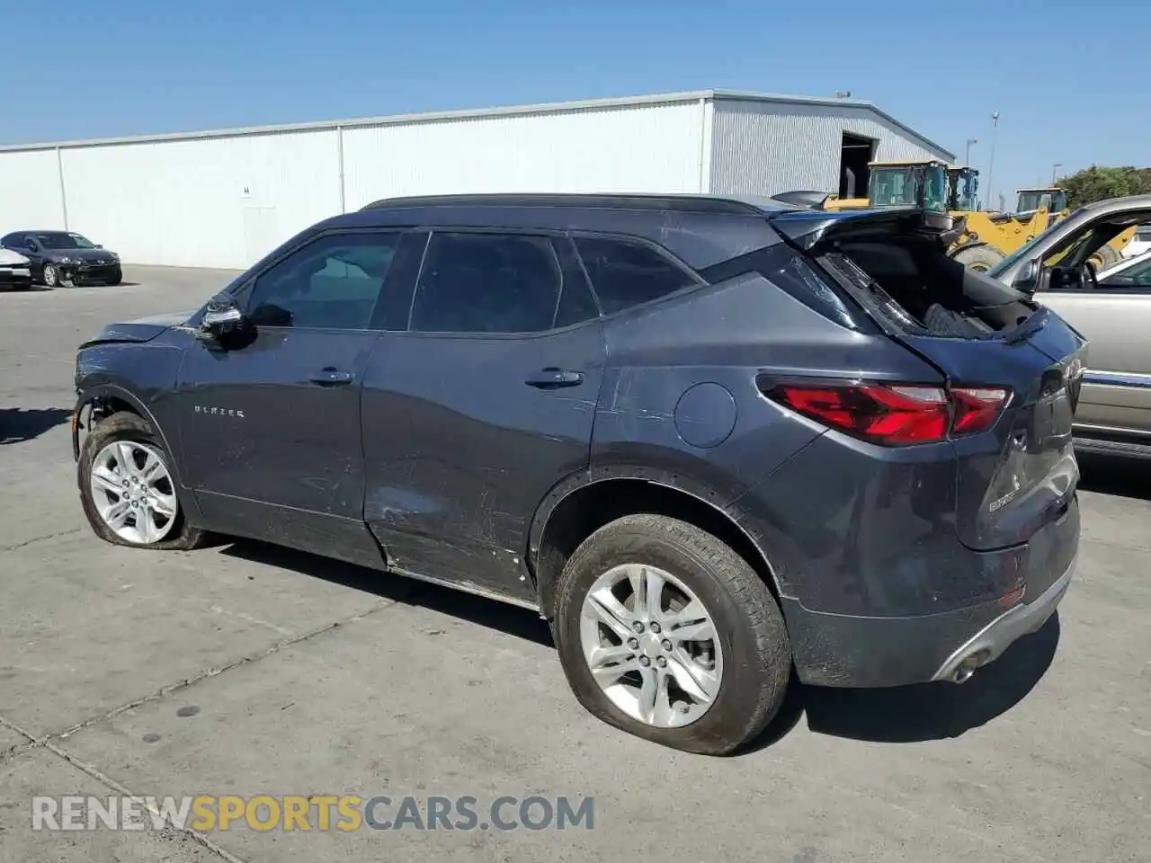 2 Photograph of a damaged car 3GNKBBRA8MS543998 CHEVROLET BLAZER 2021