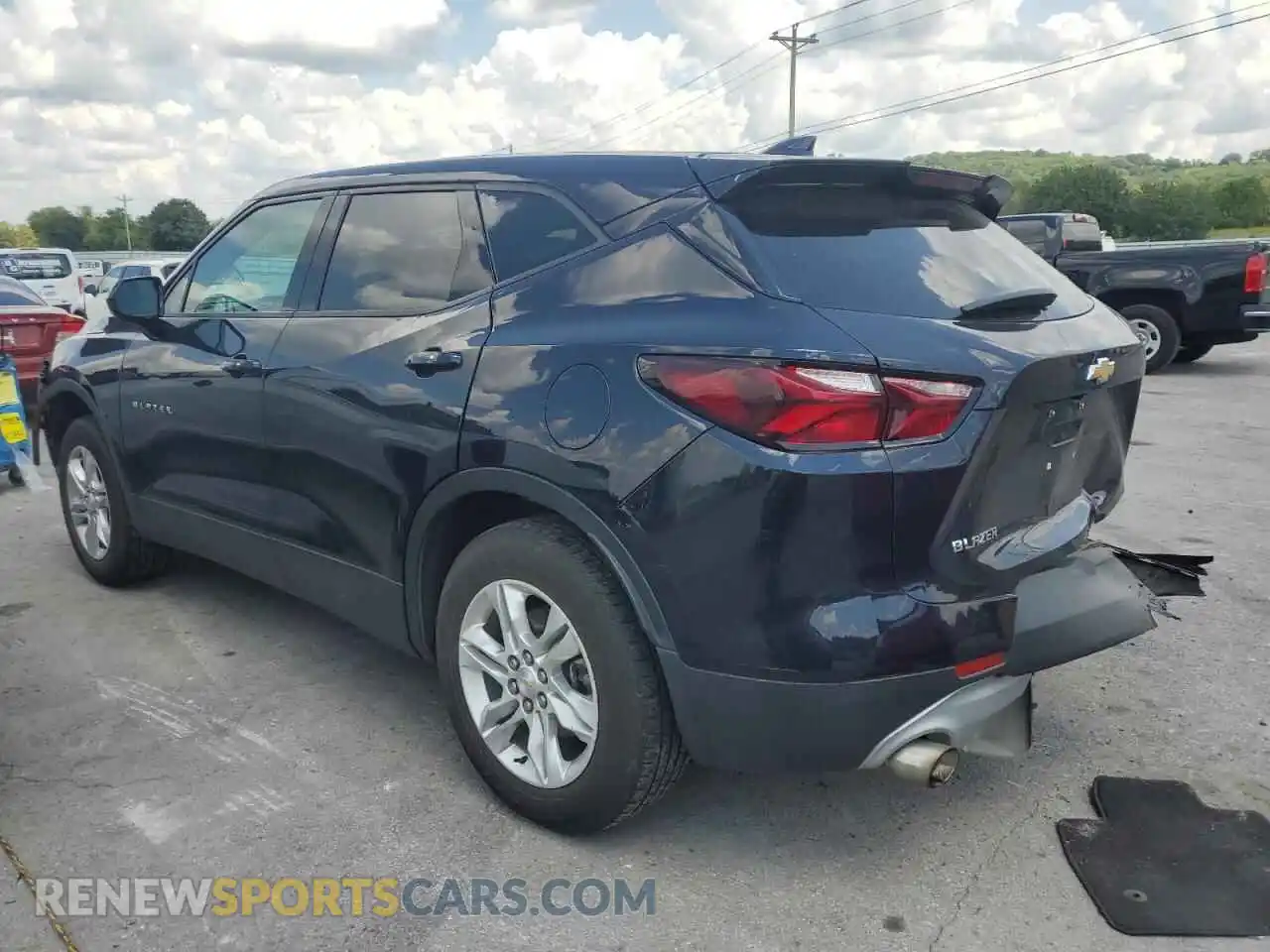 2 Photograph of a damaged car 3GNKBBRA9MS507673 CHEVROLET BLAZER 2021