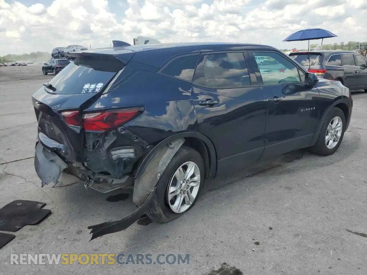 3 Photograph of a damaged car 3GNKBBRA9MS507673 CHEVROLET BLAZER 2021