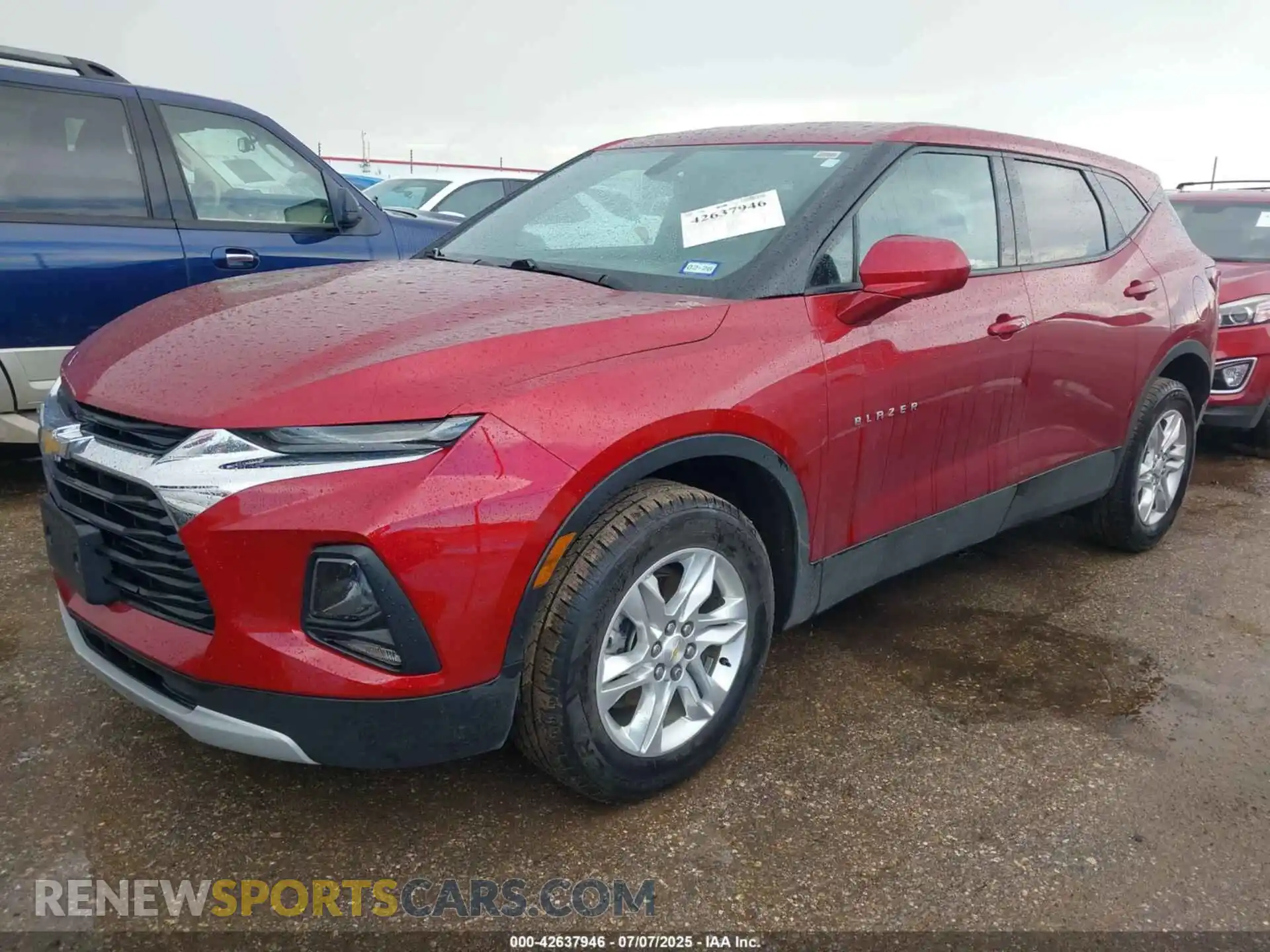 2 Photograph of a damaged car 3GNKBBRA9MS524747 CHEVROLET BLAZER 2021