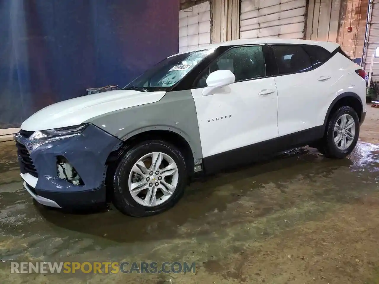 1 Photograph of a damaged car 3GNKBCR46MS561481 CHEVROLET BLAZER 2021