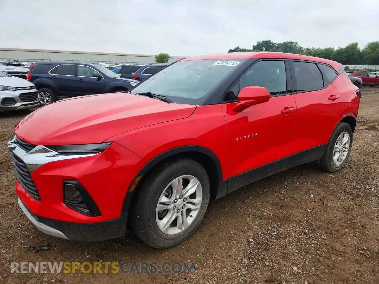 1 Photograph of a damaged car 3GNKBCR46MS584615 CHEVROLET BLAZER 2021