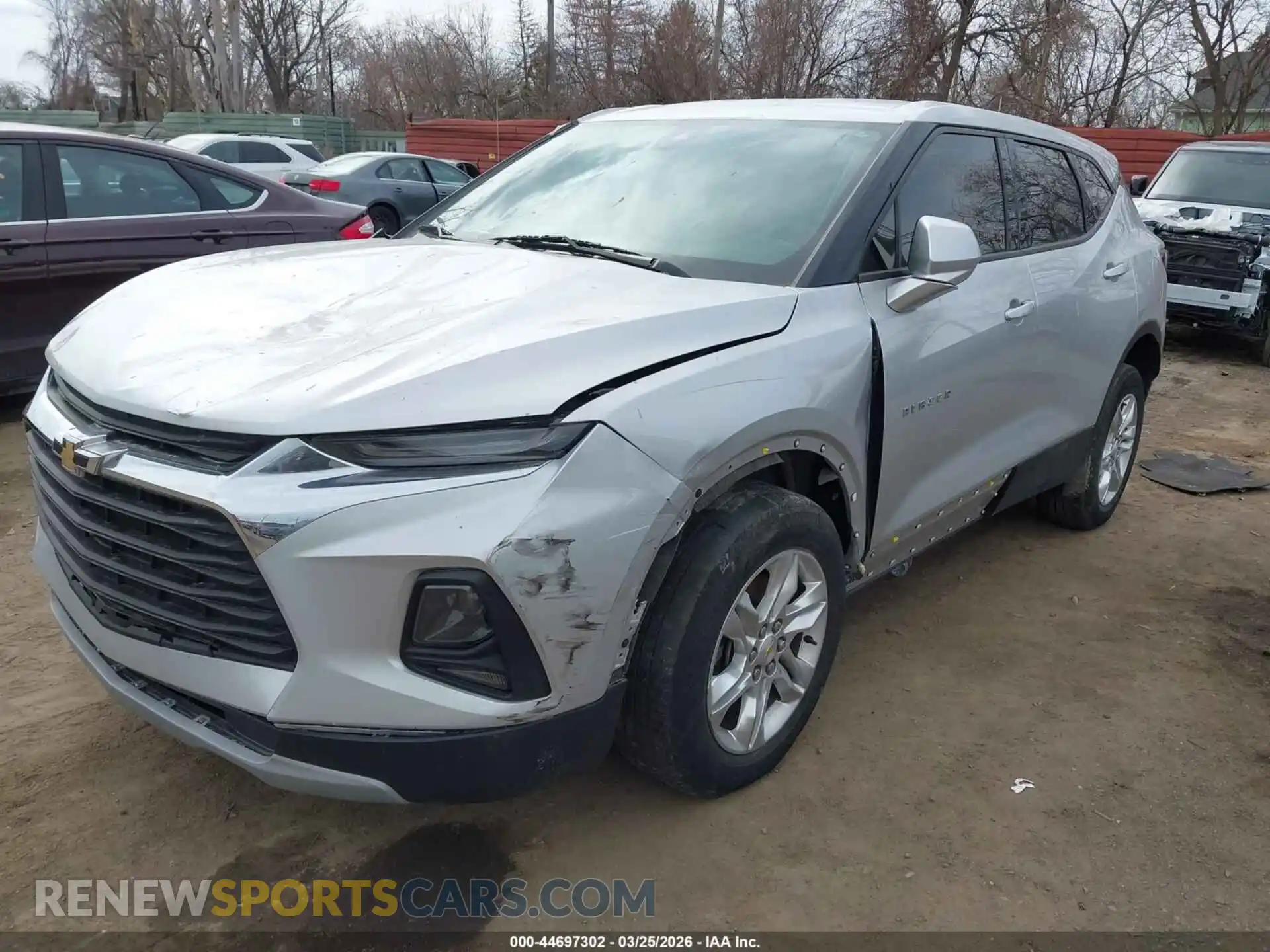 2 Photograph of a damaged car 3GNKBCR47MS540476 CHEVROLET BLAZER 2021