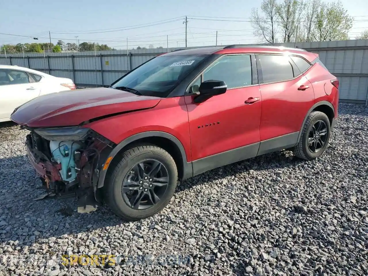 1 Photograph of a damaged car 3GNKBCRS1MS527396 CHEVROLET BLAZER 2021