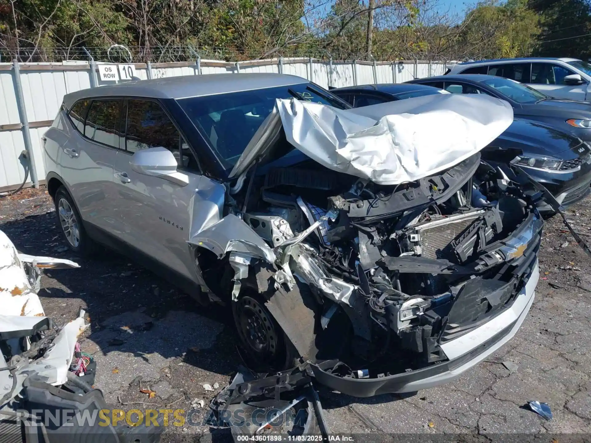 1 Photograph of a damaged car 3GNKBCRS1MS540052 CHEVROLET BLAZER 2021
