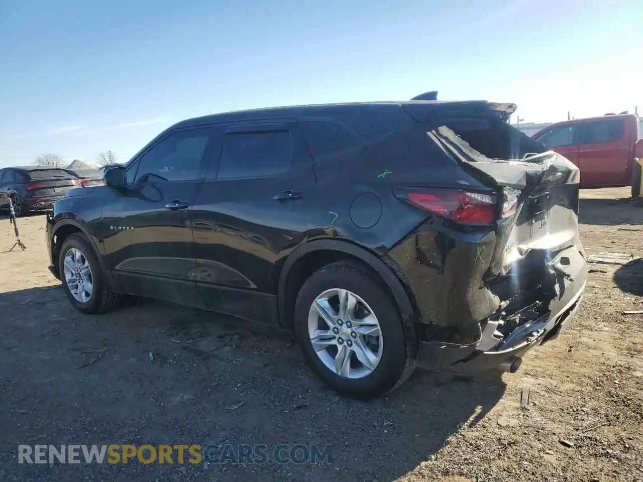 2 Photograph of a damaged car 3GNKBCRS1MS565257 CHEVROLET BLAZER 2021