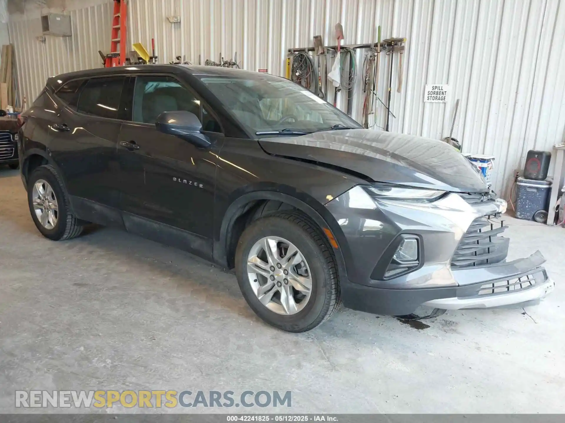 1 Photograph of a damaged car 3GNKBCRS1MS580406 CHEVROLET BLAZER 2021