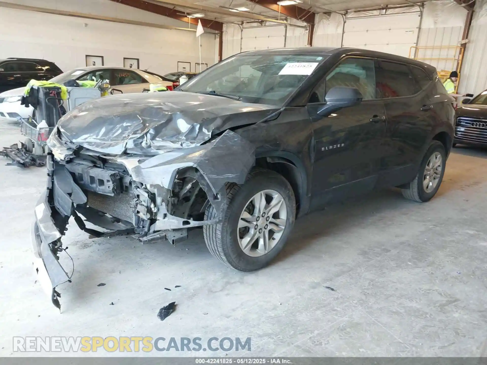 2 Photograph of a damaged car 3GNKBCRS1MS580406 CHEVROLET BLAZER 2021