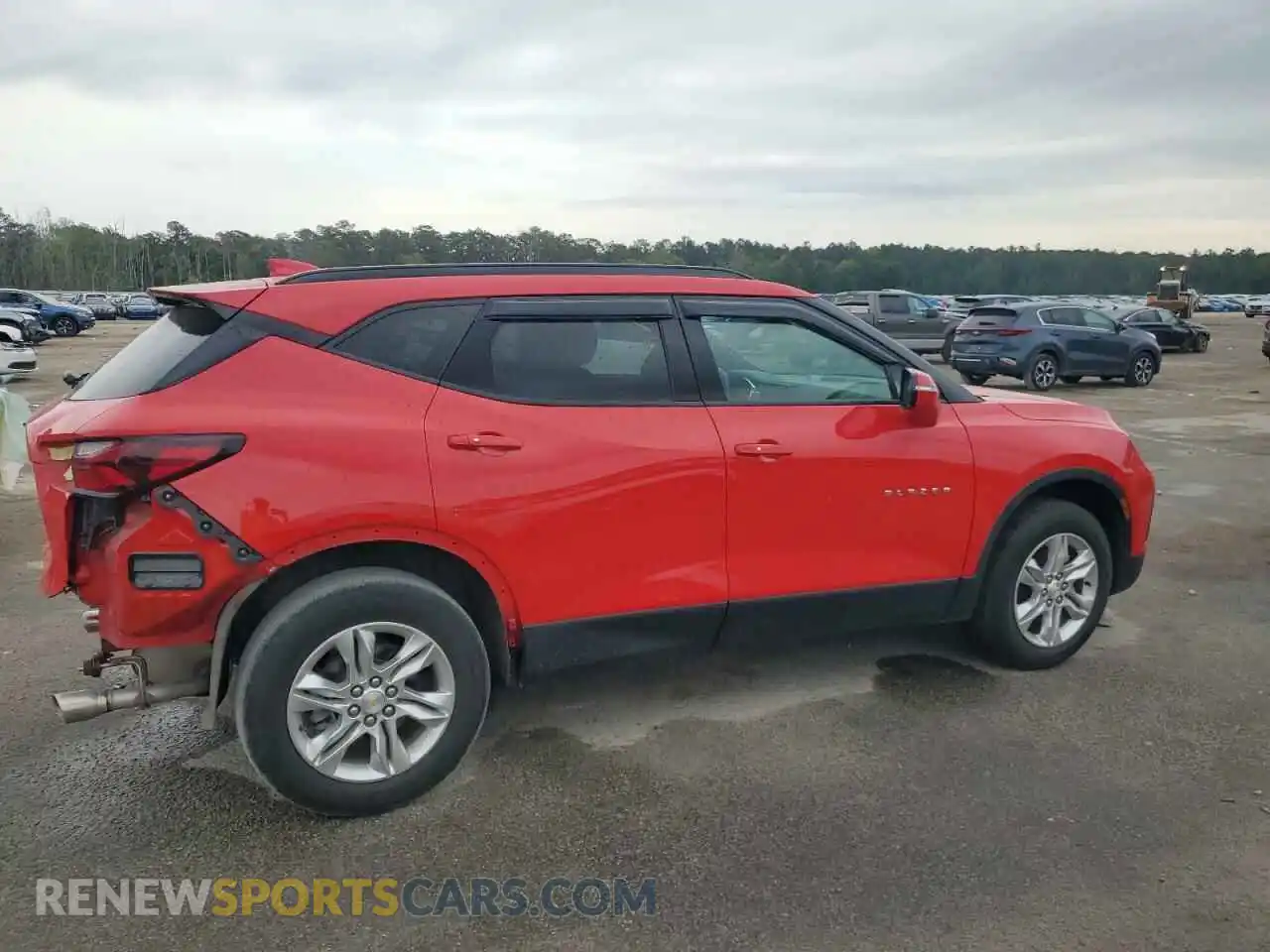 3 Photograph of a damaged car 3GNKBCRS2MS544501 CHEVROLET BLAZER 2021