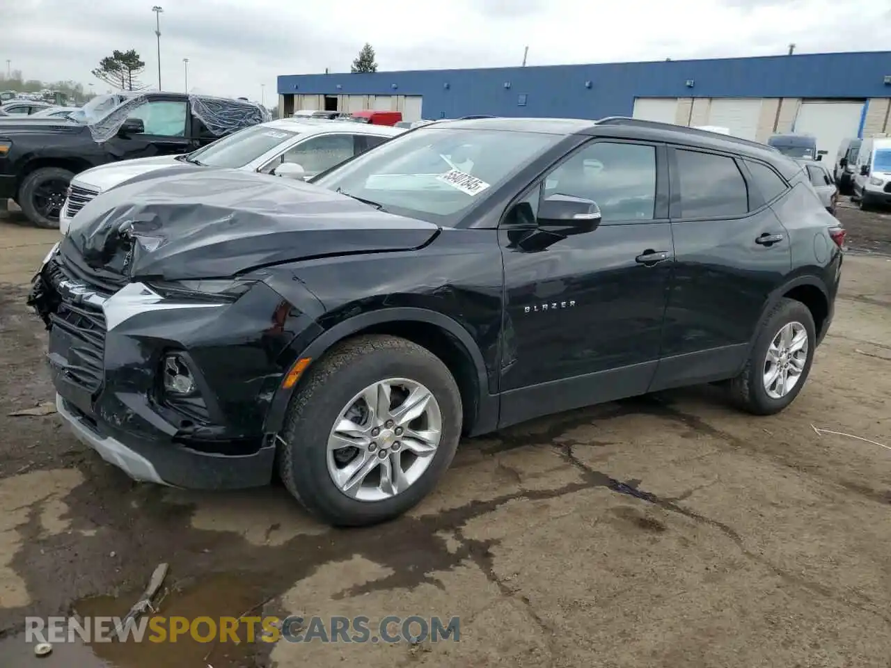 1 Photograph of a damaged car 3GNKBCRS2MS554588 CHEVROLET BLAZER 2021