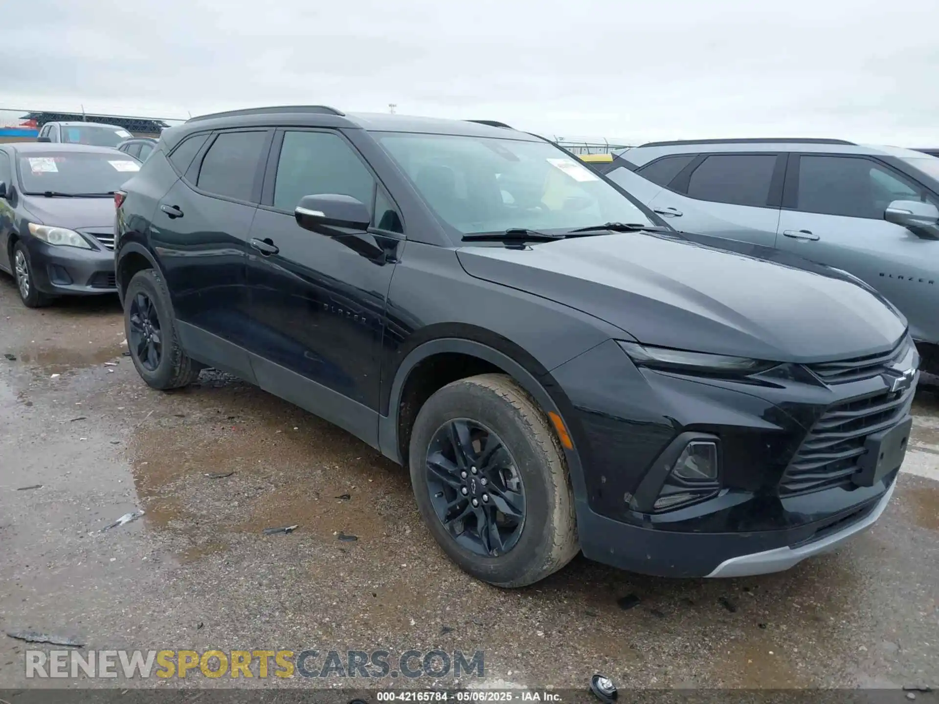 1 Photograph of a damaged car 3GNKBCRS3MS507019 CHEVROLET BLAZER 2021