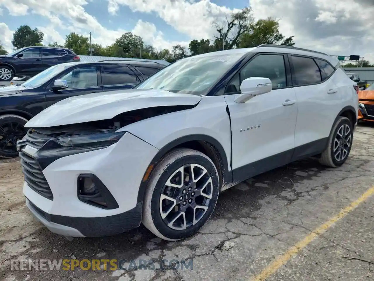1 Photograph of a damaged car 3GNKBCRS3MS530140 CHEVROLET BLAZER 2021