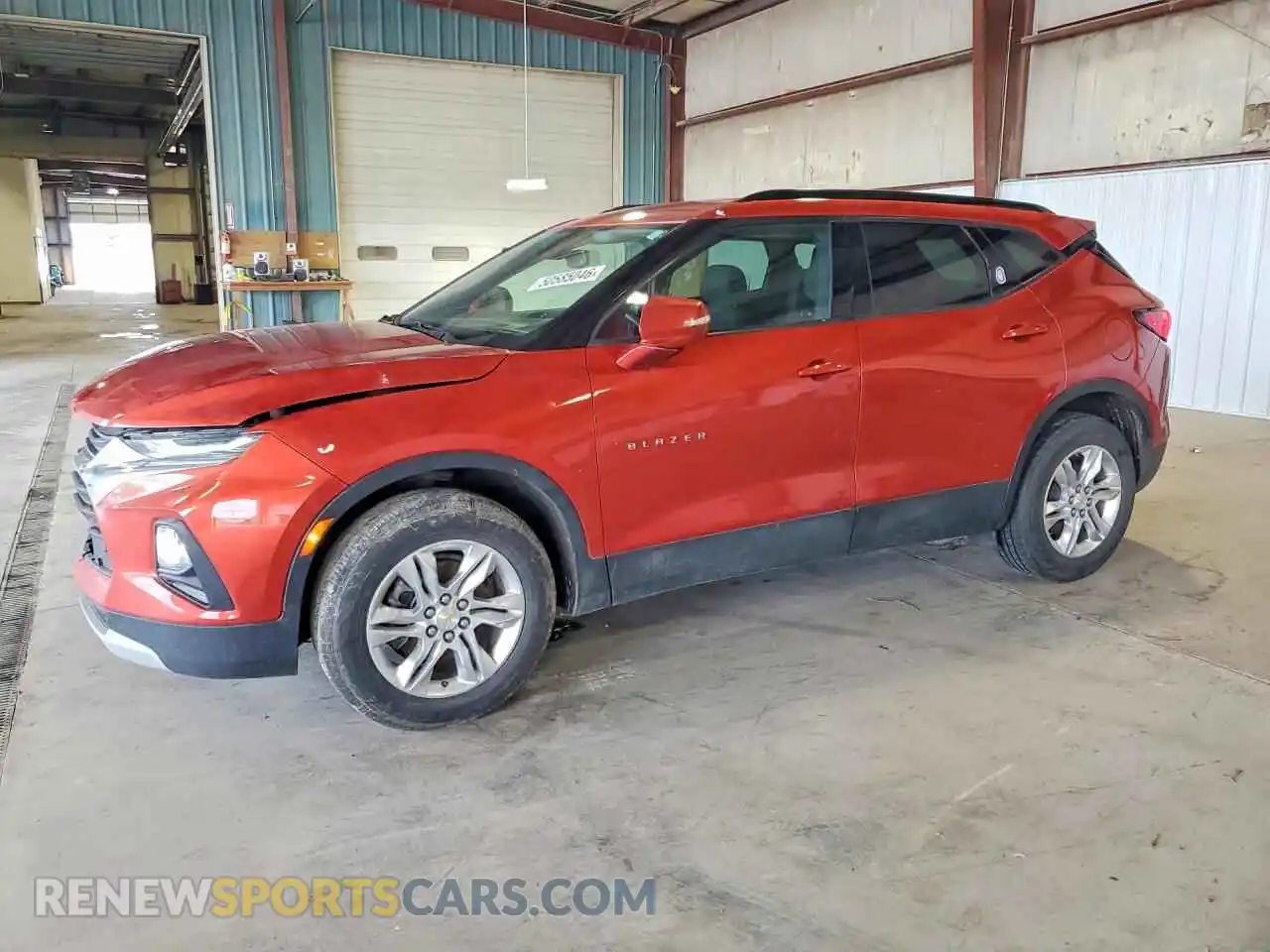 1 Photograph of a damaged car 3GNKBCRS3MS564689 CHEVROLET BLAZER 2021