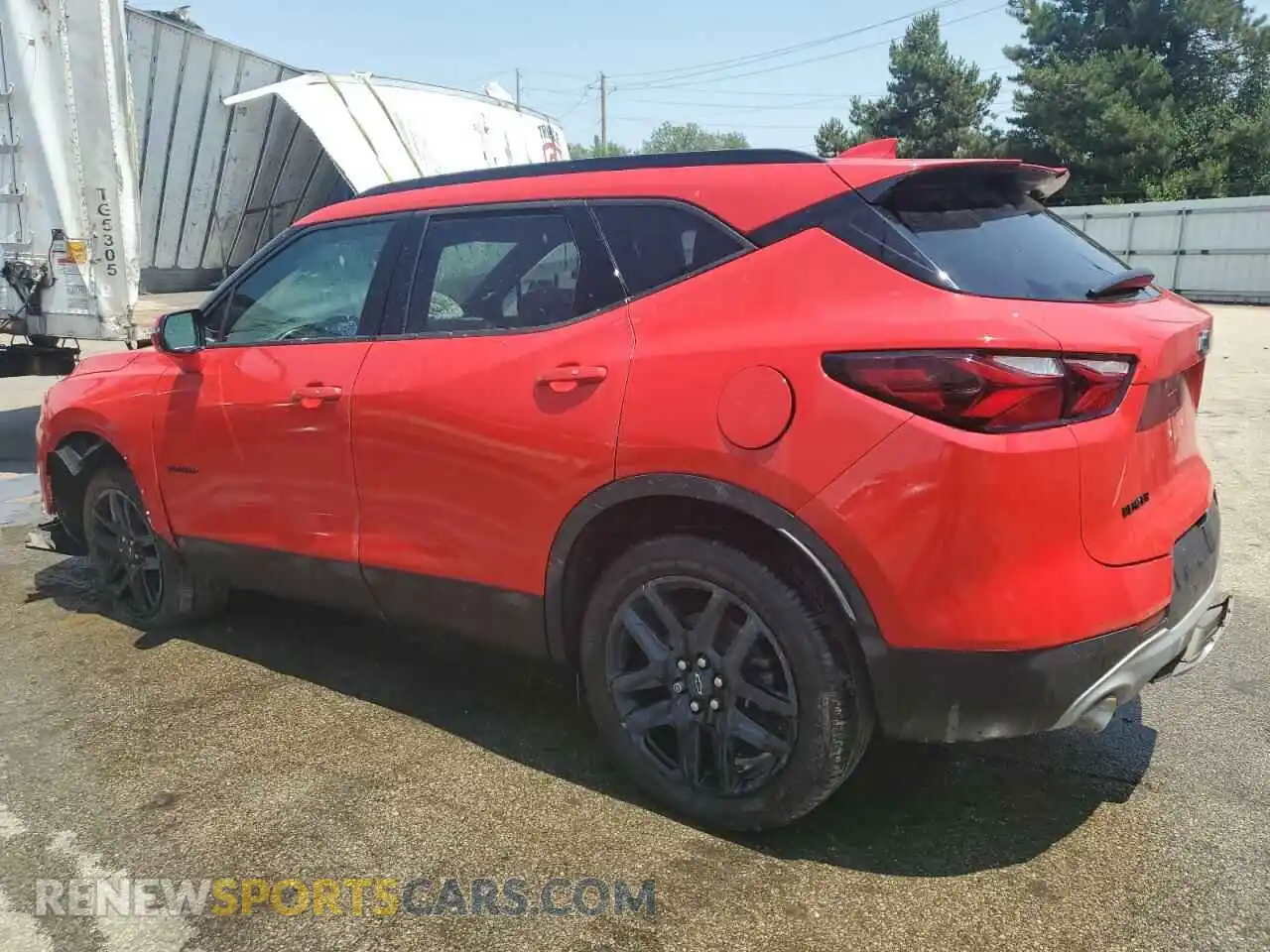 2 Photograph of a damaged car 3GNKBCRS4MS505019 CHEVROLET BLAZER 2021