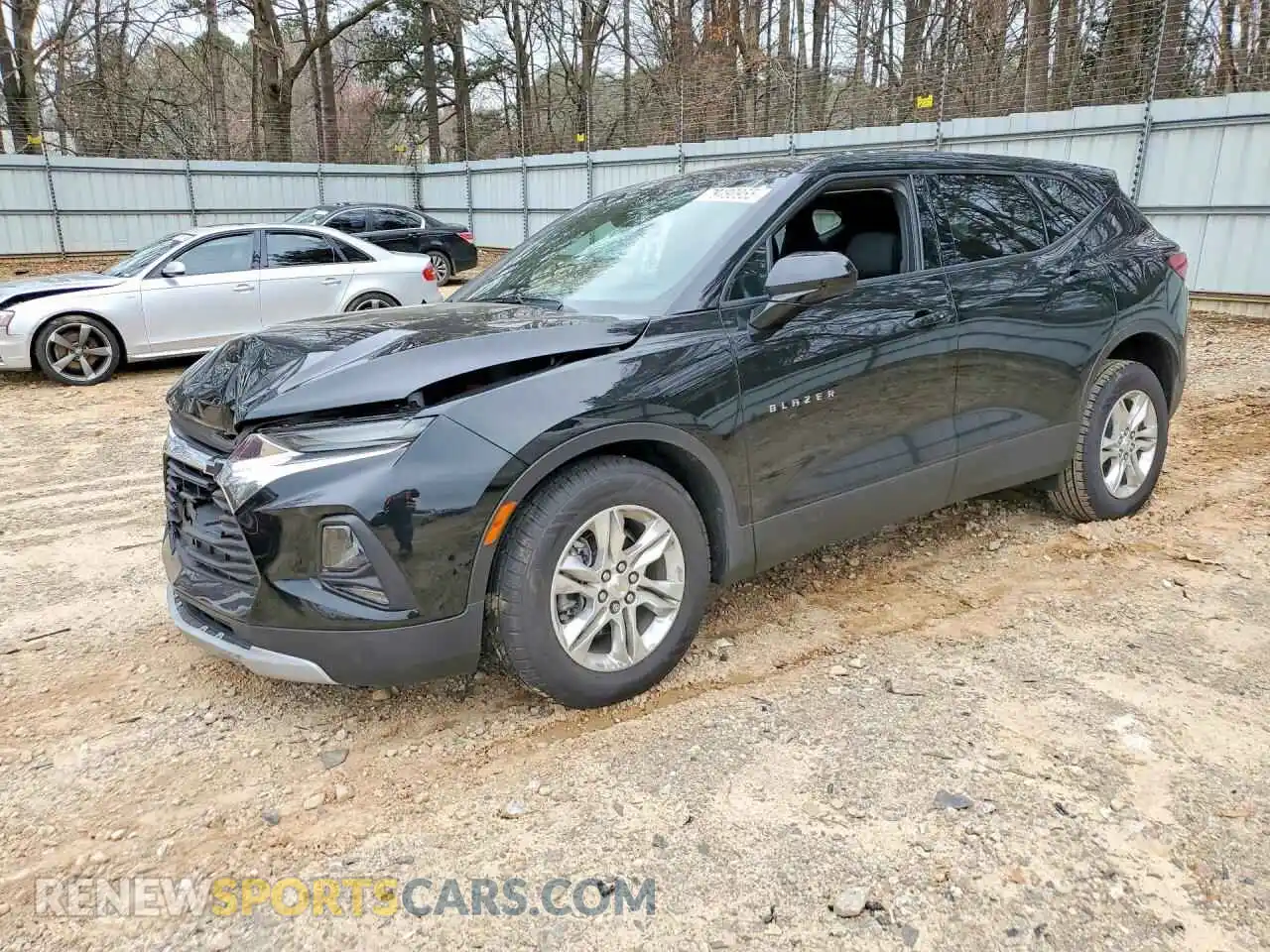 1 Photograph of a damaged car 3GNKBCRS5MS570901 CHEVROLET BLAZER 2021