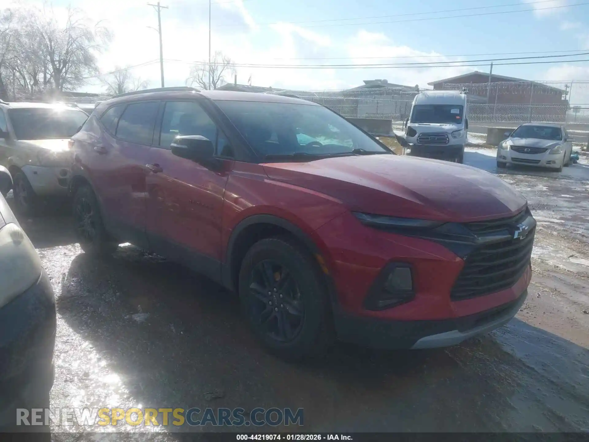 1 Photograph of a damaged car 3GNKBCRS6MS510447 CHEVROLET BLAZER 2021