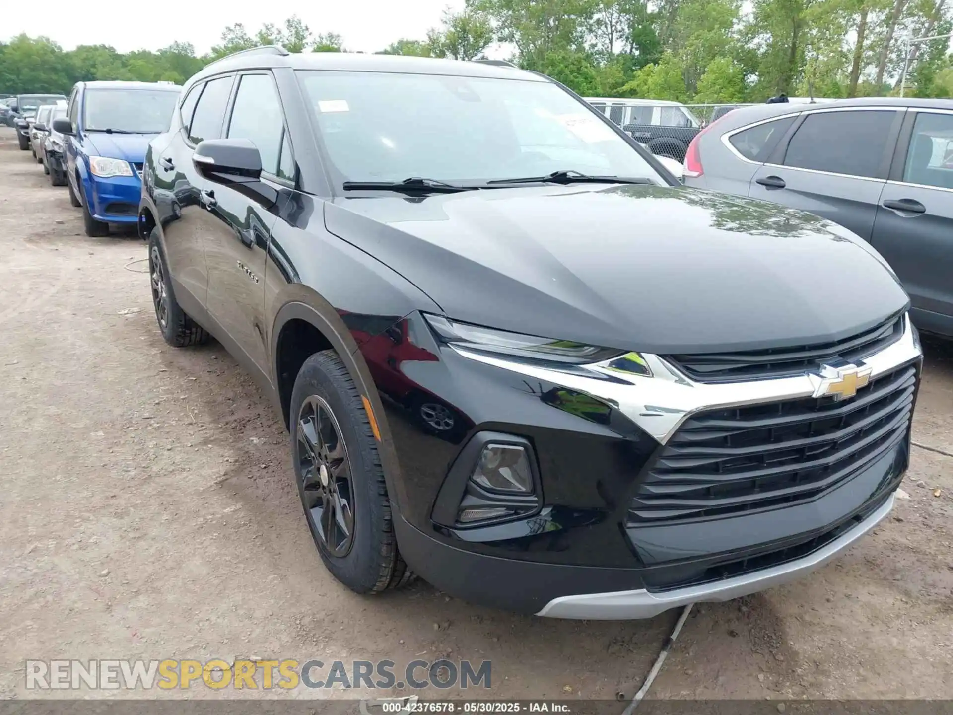 1 Photograph of a damaged car 3GNKBCRS6MS554917 CHEVROLET BLAZER 2021