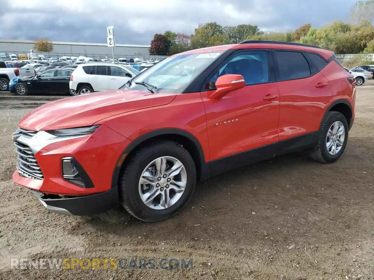 1 Photograph of a damaged car 3GNKBCRS6MS556408 CHEVROLET BLAZER 2021