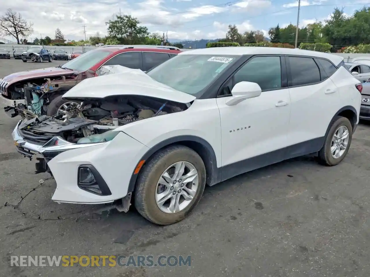 1 Photograph of a damaged car 3GNKBCRS6MS568414 CHEVROLET BLAZER 2021