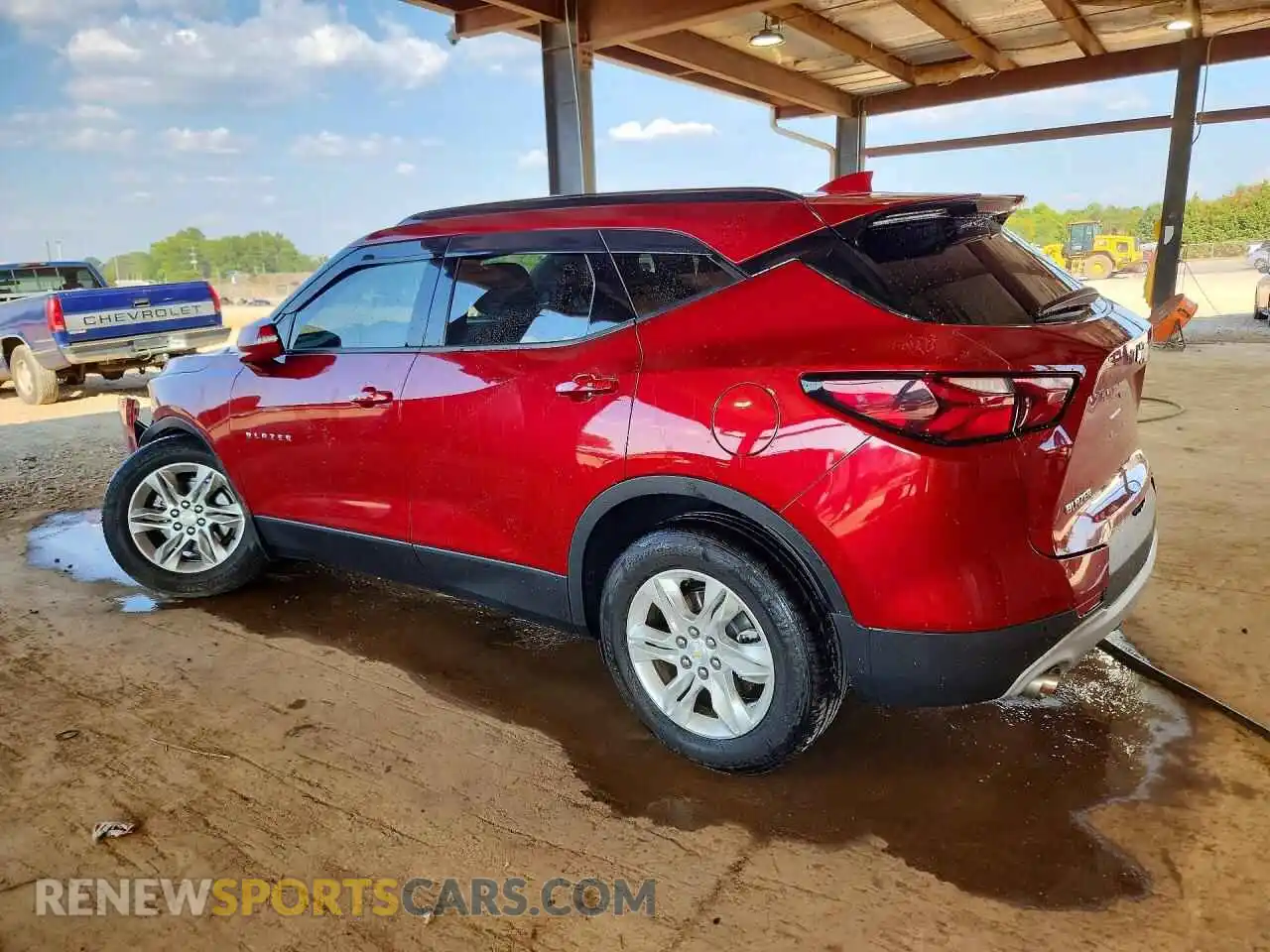 2 Photograph of a damaged car 3GNKBCRS7MS503006 CHEVROLET BLAZER 2021