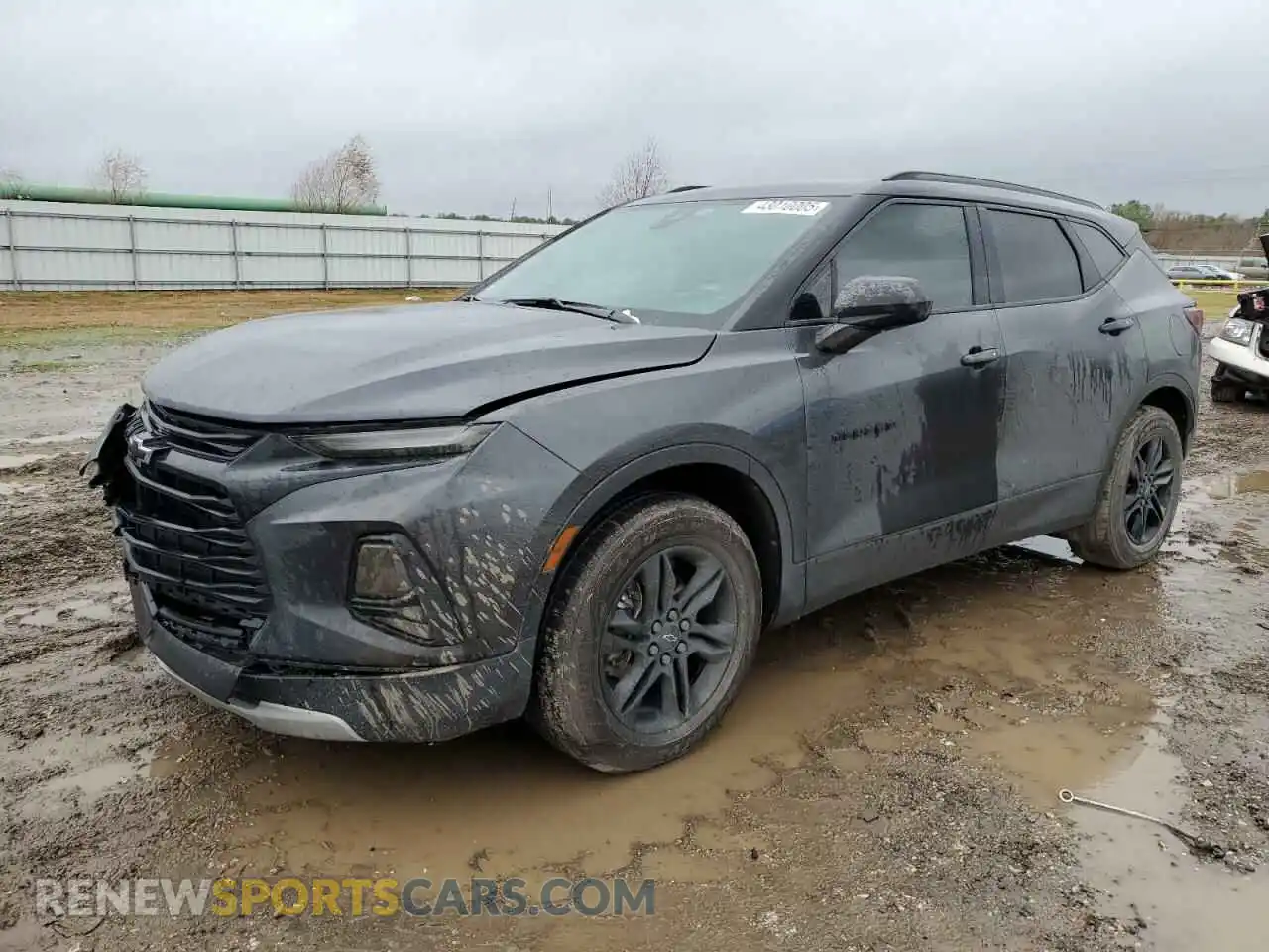 1 Photograph of a damaged car 3GNKBCRS9MS502164 CHEVROLET BLAZER 2021