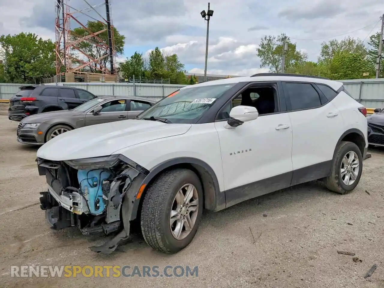 1 Photograph of a damaged car 3GNKBCRS9MS515710 CHEVROLET BLAZER 2021