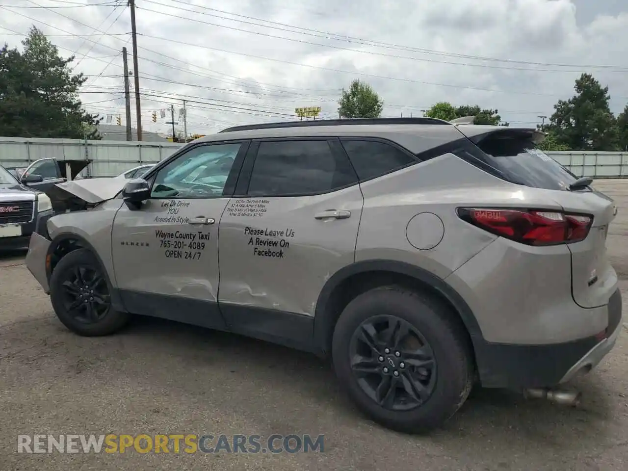 2 Photograph of a damaged car 3GNKBCRSXMS554516 CHEVROLET BLAZER 2021