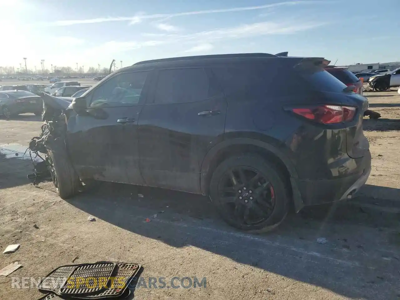 2 Photograph of a damaged car 3GNKBDR45MS533533 CHEVROLET BLAZER 2021