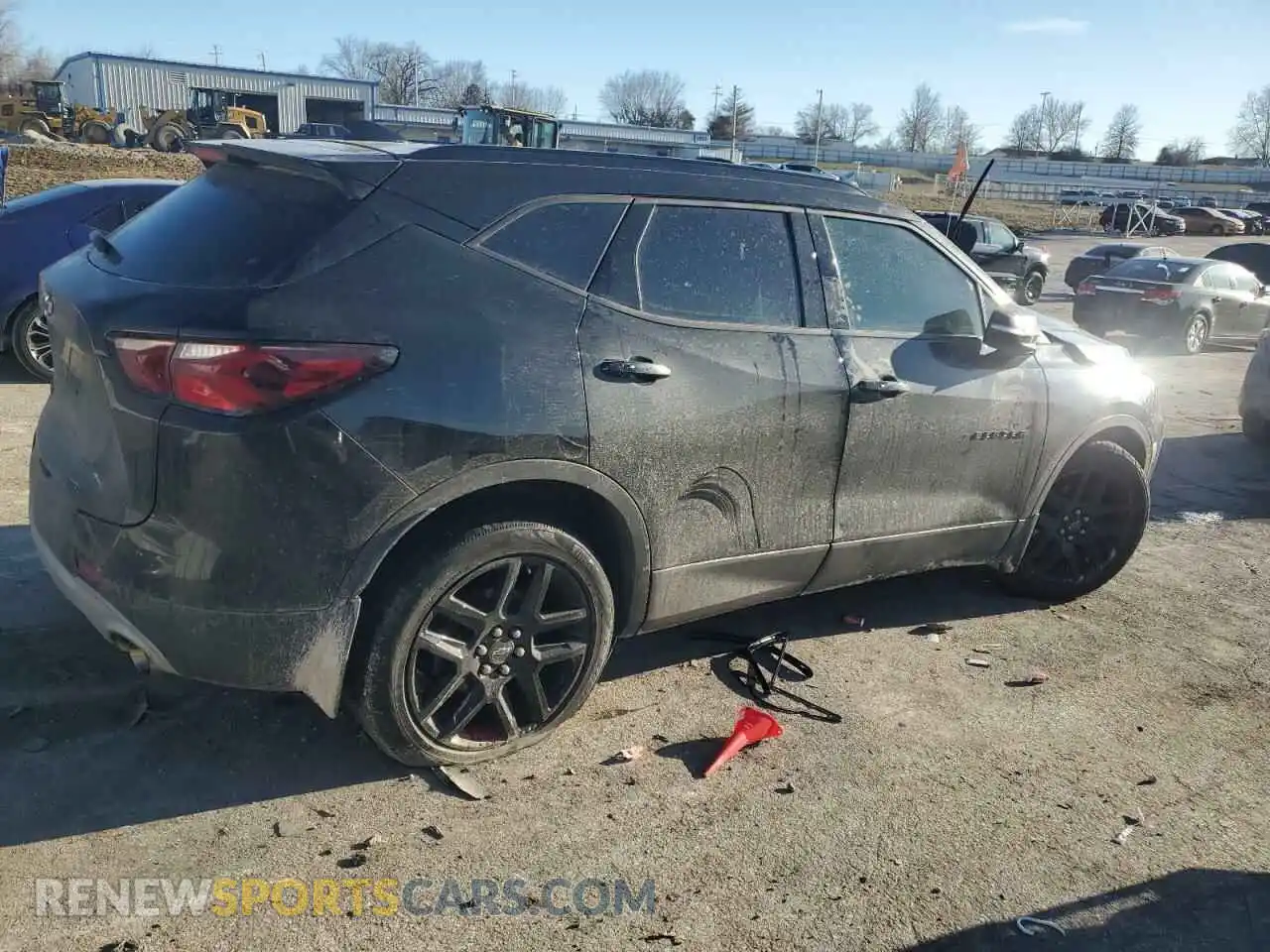 3 Photograph of a damaged car 3GNKBDR45MS533533 CHEVROLET BLAZER 2021