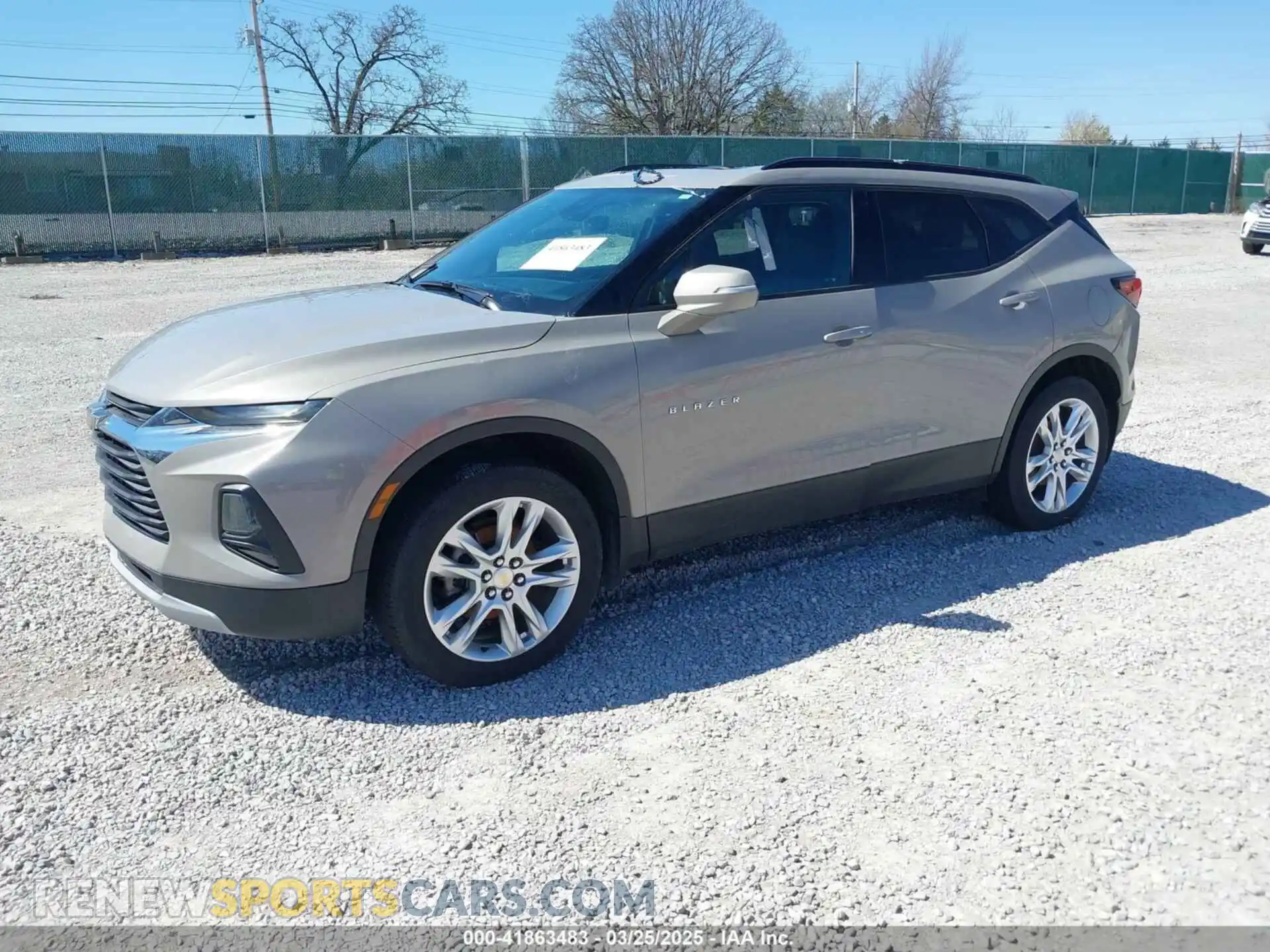 2 Photograph of a damaged car 3GNKBDR47MS560250 CHEVROLET BLAZER 2021
