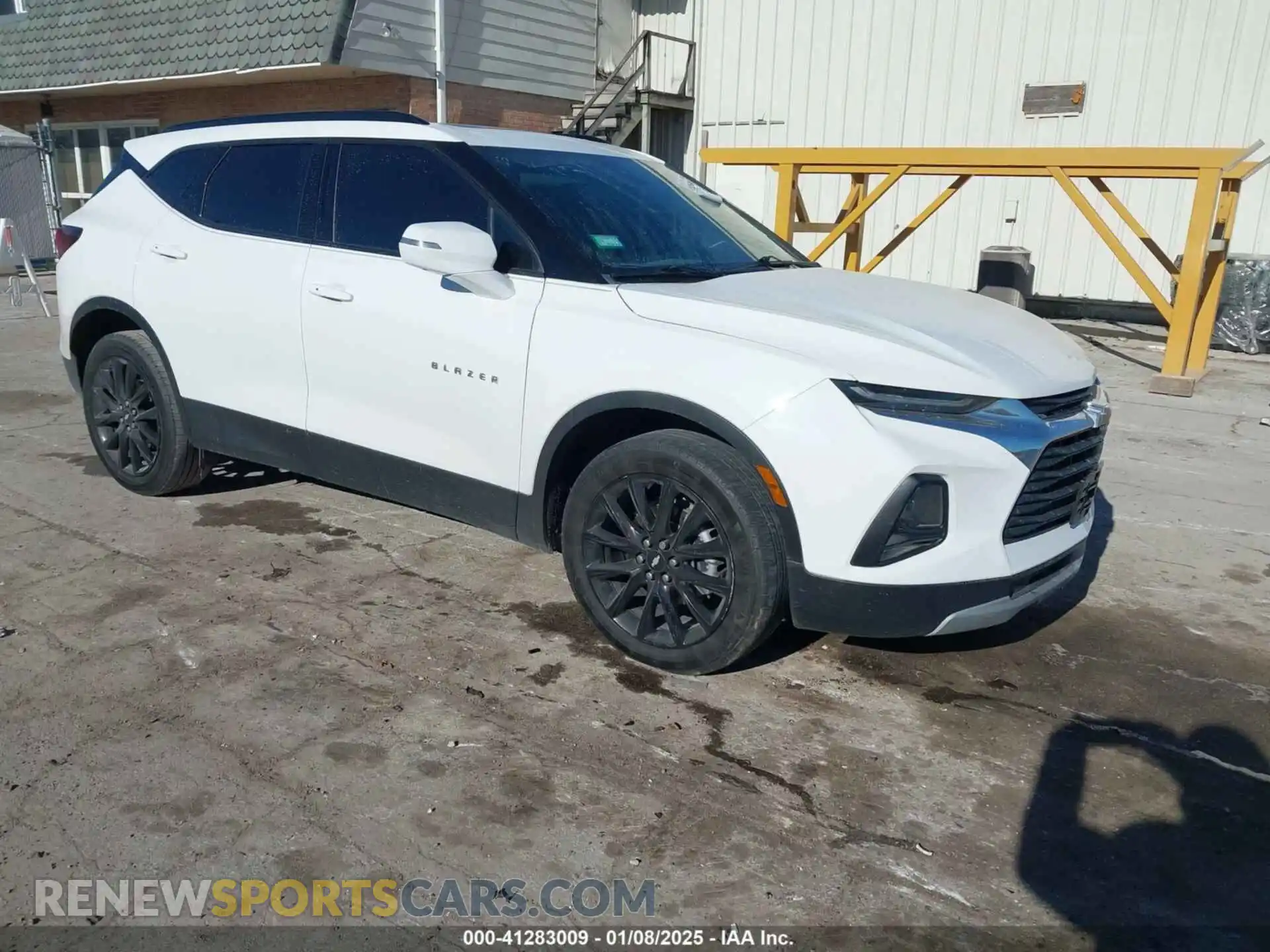 1 Photograph of a damaged car 3GNKBDRS0MS556250 CHEVROLET BLAZER 2021