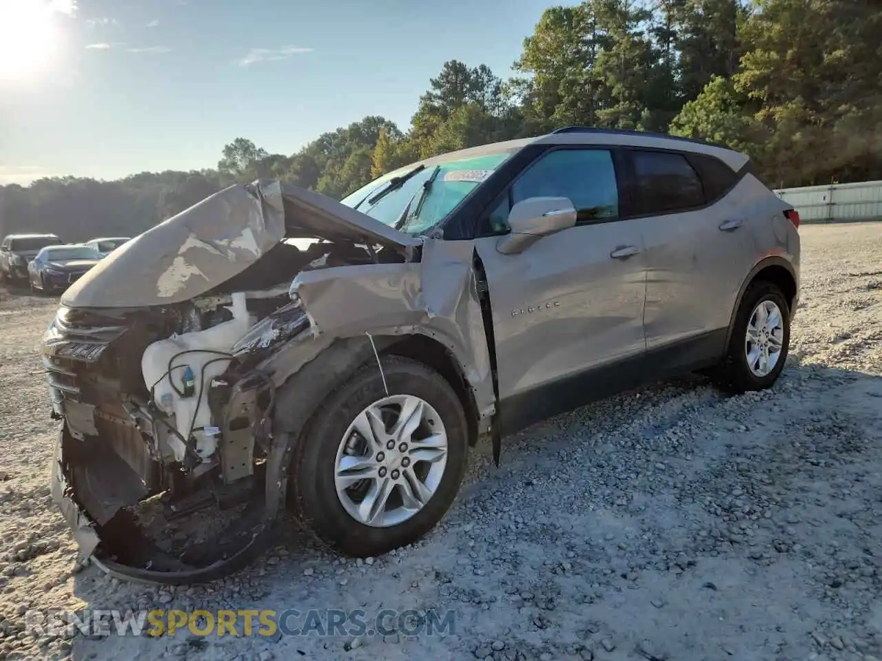 1 Photograph of a damaged car 3GNKBDRS1MS519840 CHEVROLET BLAZER 2021