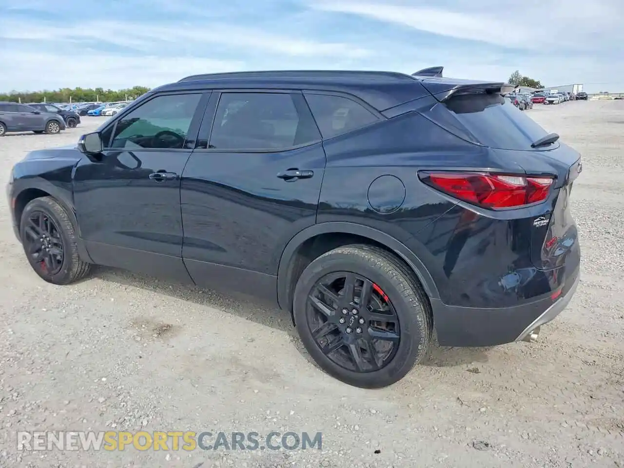 2 Photograph of a damaged car 3GNKBDRS2MS523413 CHEVROLET BLAZER 2021