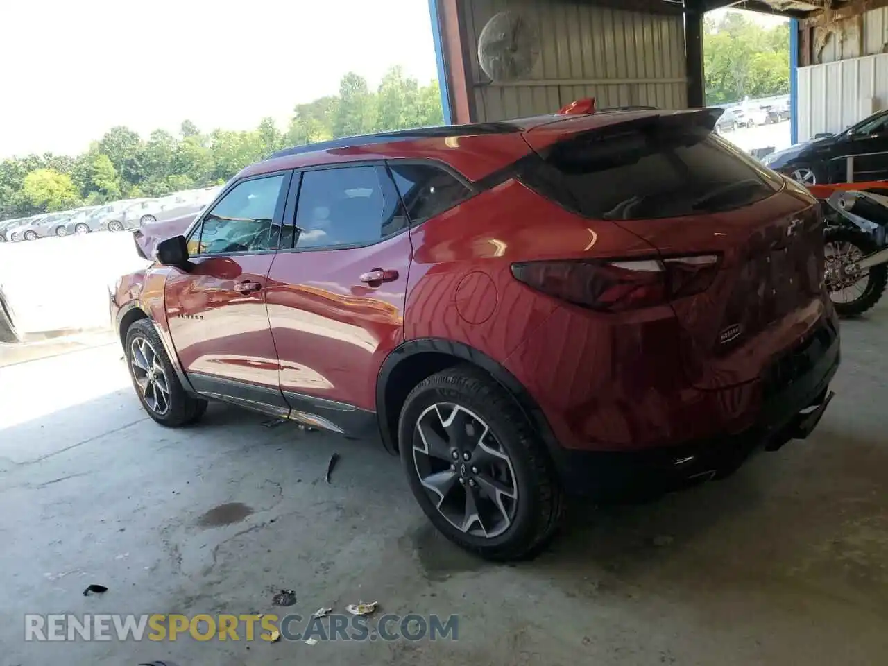 2 Фотография поврежденного автомобиля 3GNKBERS0MS550972 CHEVROLET BLAZER 2021