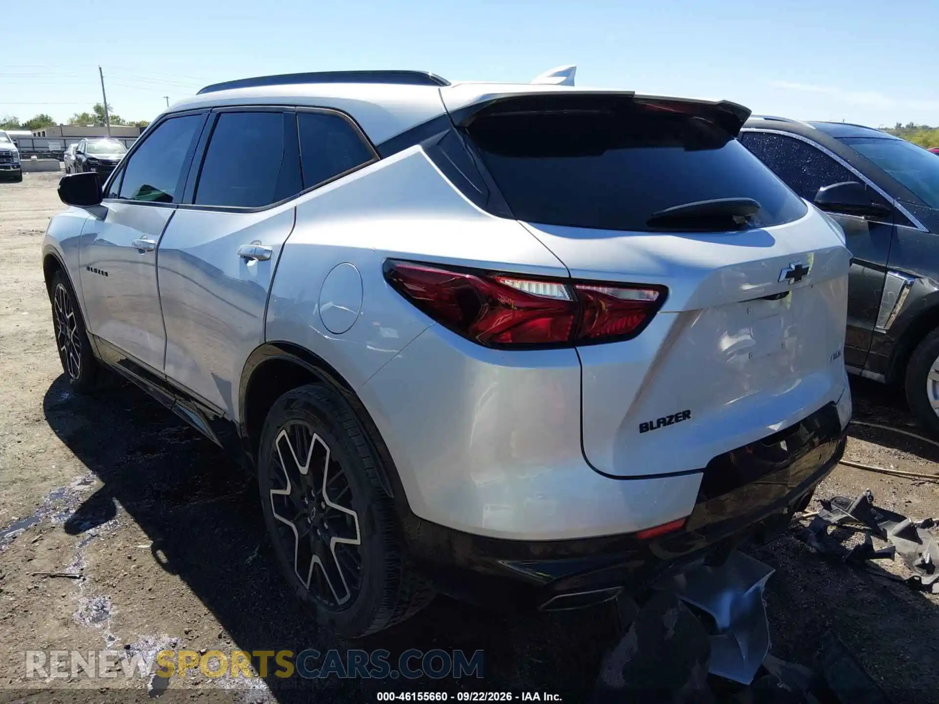 3 Photograph of a damaged car 3GNKBERS1MS534523 CHEVROLET BLAZER 2021