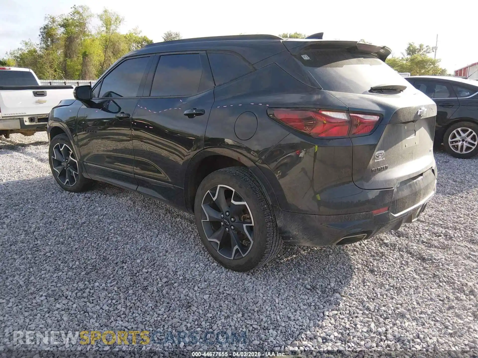 3 Photograph of a damaged car 3GNKBERS2MS529914 CHEVROLET BLAZER 2021