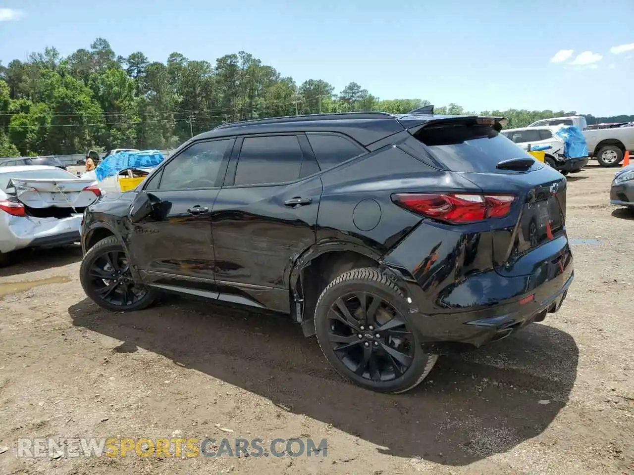2 Photograph of a damaged car 3GNKBERS2MS560161 CHEVROLET BLAZER 2021