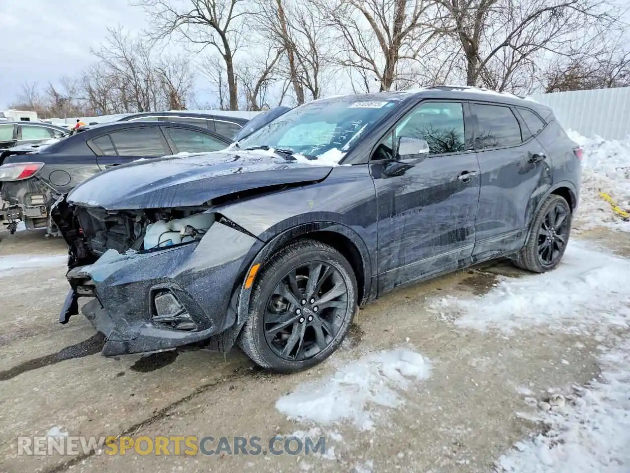 1 Photograph of a damaged car 3GNKBERS2MS564193 CHEVROLET BLAZER 2021